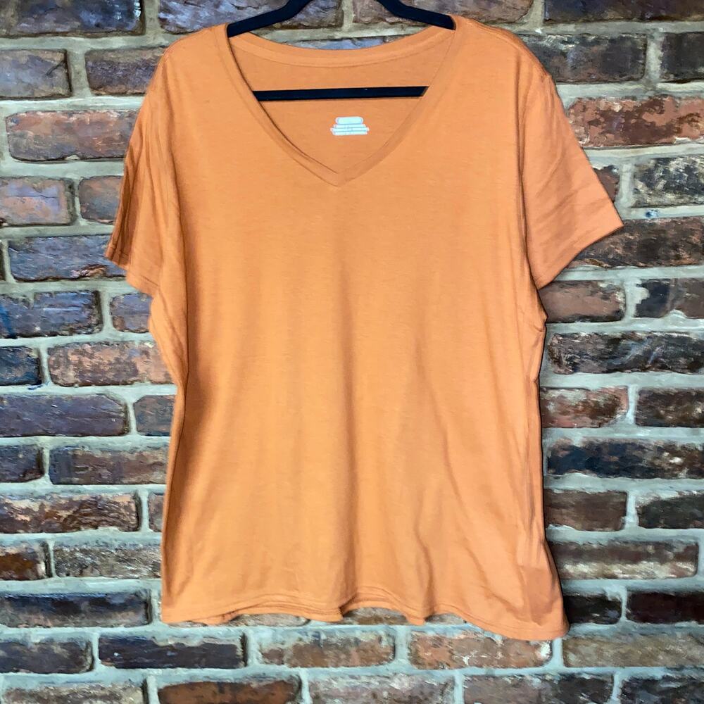 NWOT Fanatics Orange Short Sleeve V-Neck Cotton T-Shirt Tee Women's Size 2XL